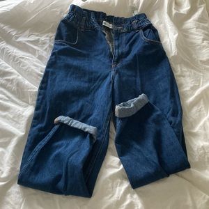 Zara Baggy High Rise Mom Jeans
